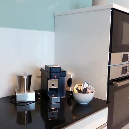 アパート Pool Und Sauna Mit Meerblick, Direkt An Der Seebruecke - First 3 8 *