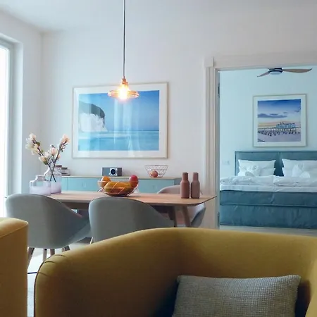 アパート Pool Und Sauna Mit Meerblick, Direkt An Der Seebruecke - First 3 8 ゼリン